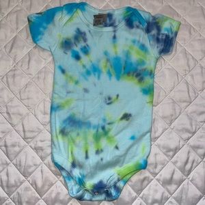 brand new tie dye onesie